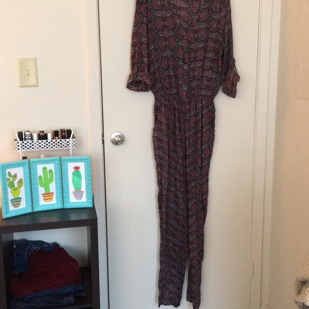 💔 SOLD. Funky Printed Jumpsuit. - Picture 2 of 4